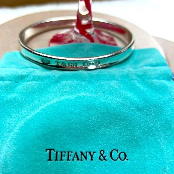 Tiffany & Co. .925 Sterling Silver Bracelet. #92 - Picture 1 of 8